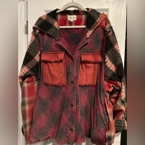 Oli & Hali Women’s Going Into Details Of Love Shacket